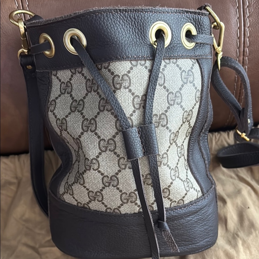 Vintage Boho Brown and beige shoulder/crossbody small bucket bag - Picture 2 of 6